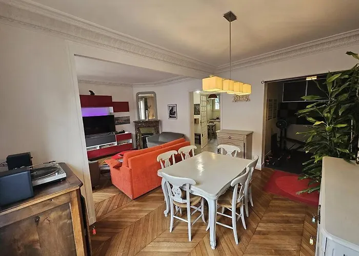 Appartement67m 2 アパート